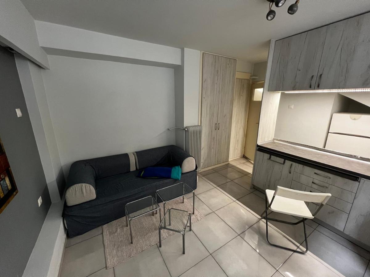 אתונה Budget Private Room In The Center מראה חיצוני תמונה